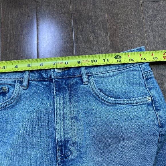 Zara Frayed High Rise Denim Shorts sz 6 - Picture 9 of 9